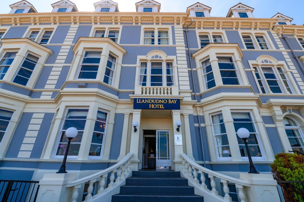 Bay Hotel
