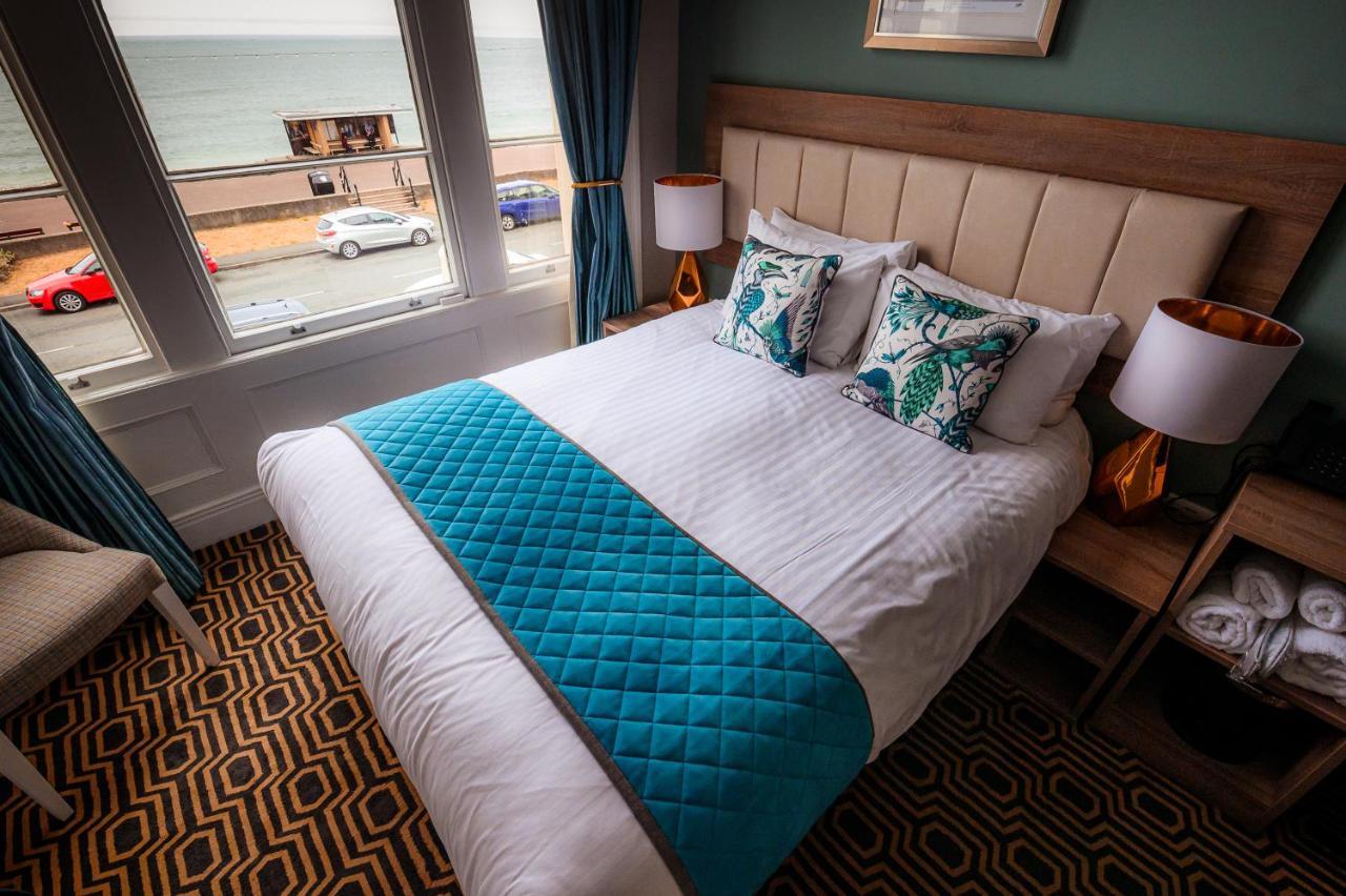 Bay Hotel